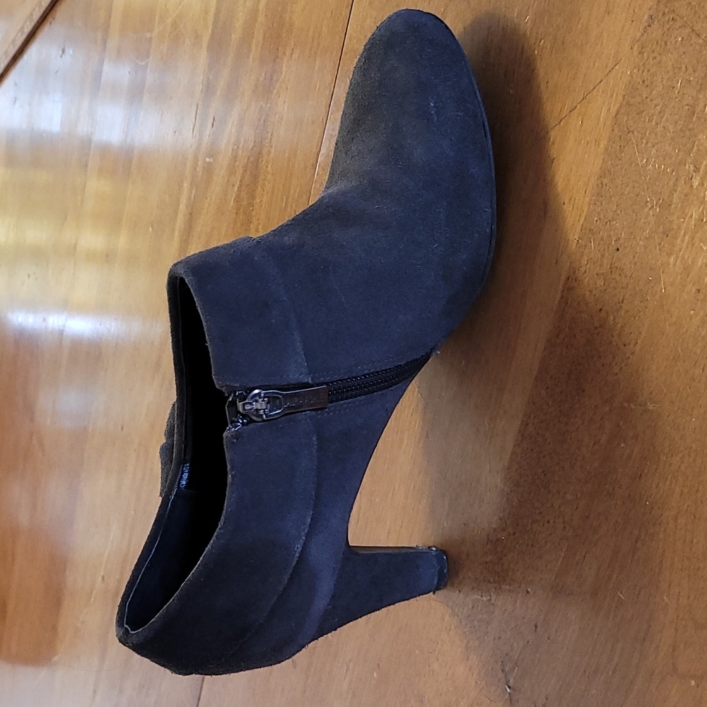 Grey heels - Picture 5 of 6
